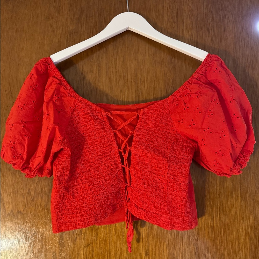 Beautiful cropped top